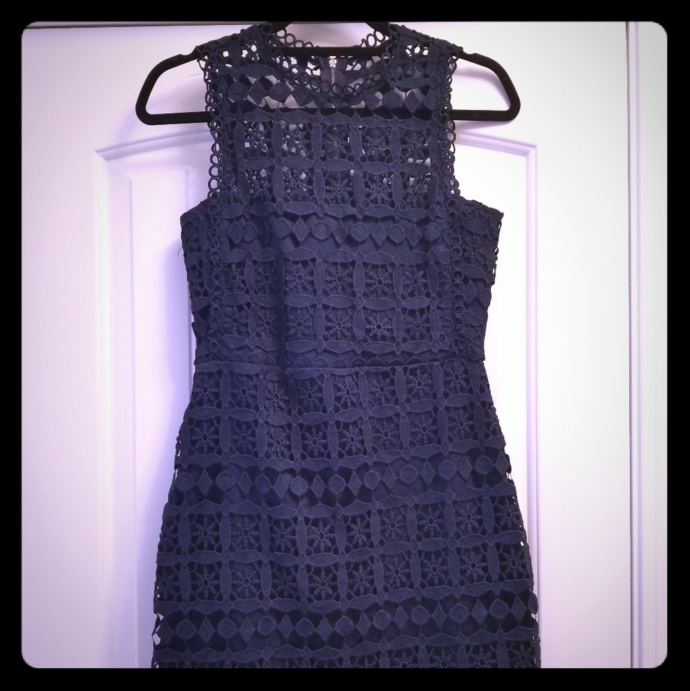 Lulu's Women's Lace Dress